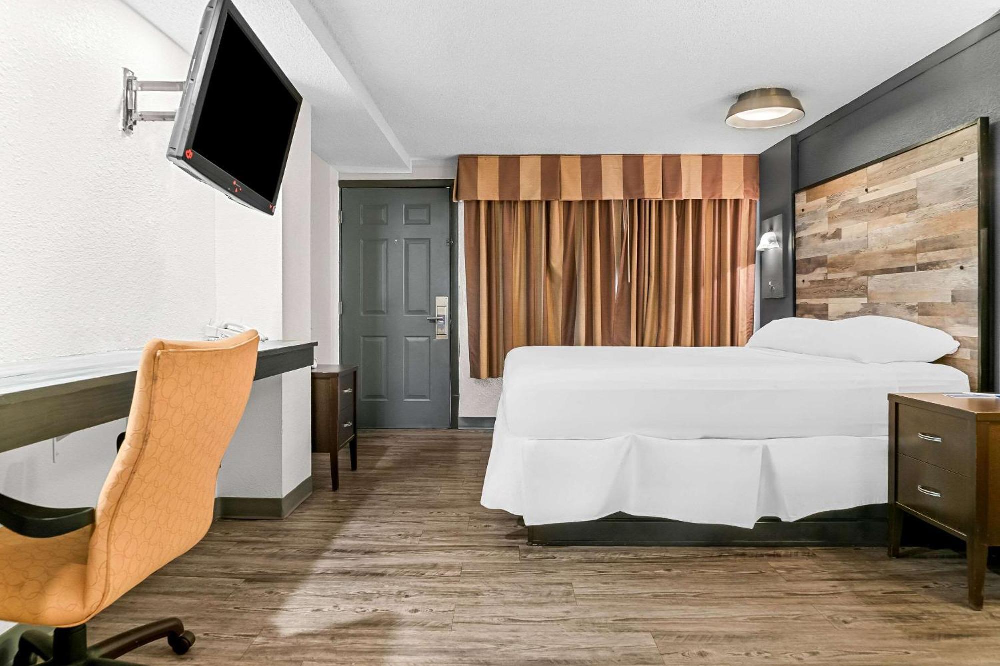 Rodeway Inn & Suites Saginaw Eksteriør bilde