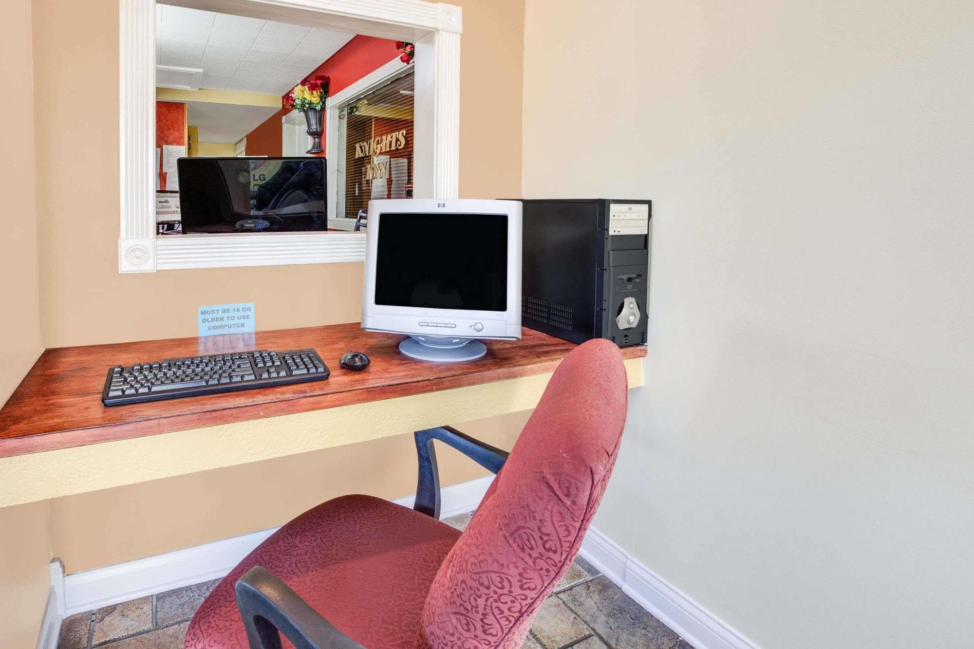 Rodeway Inn & Suites Saginaw Eksteriør bilde